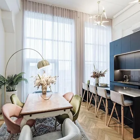 102sqm Exclusive Loft In Trendy Noblessner * Tallinn