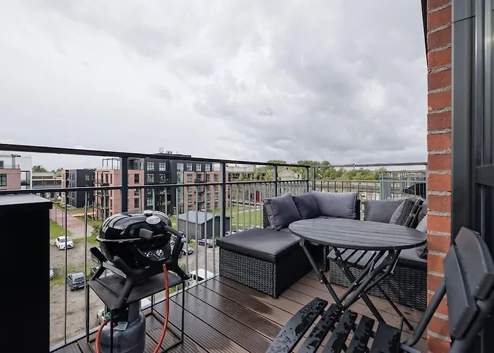 102sqm Exclusive Loft In Trendy Noblessner Lägenhet Tallinn