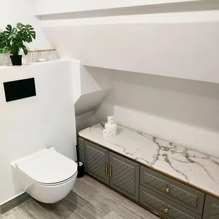Lägenhet 102sqm Exclusive Loft In Trendy Noblessner *