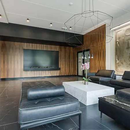 102sqm Exclusive Loft In Trendy Noblessner Lägenhet Tallinn